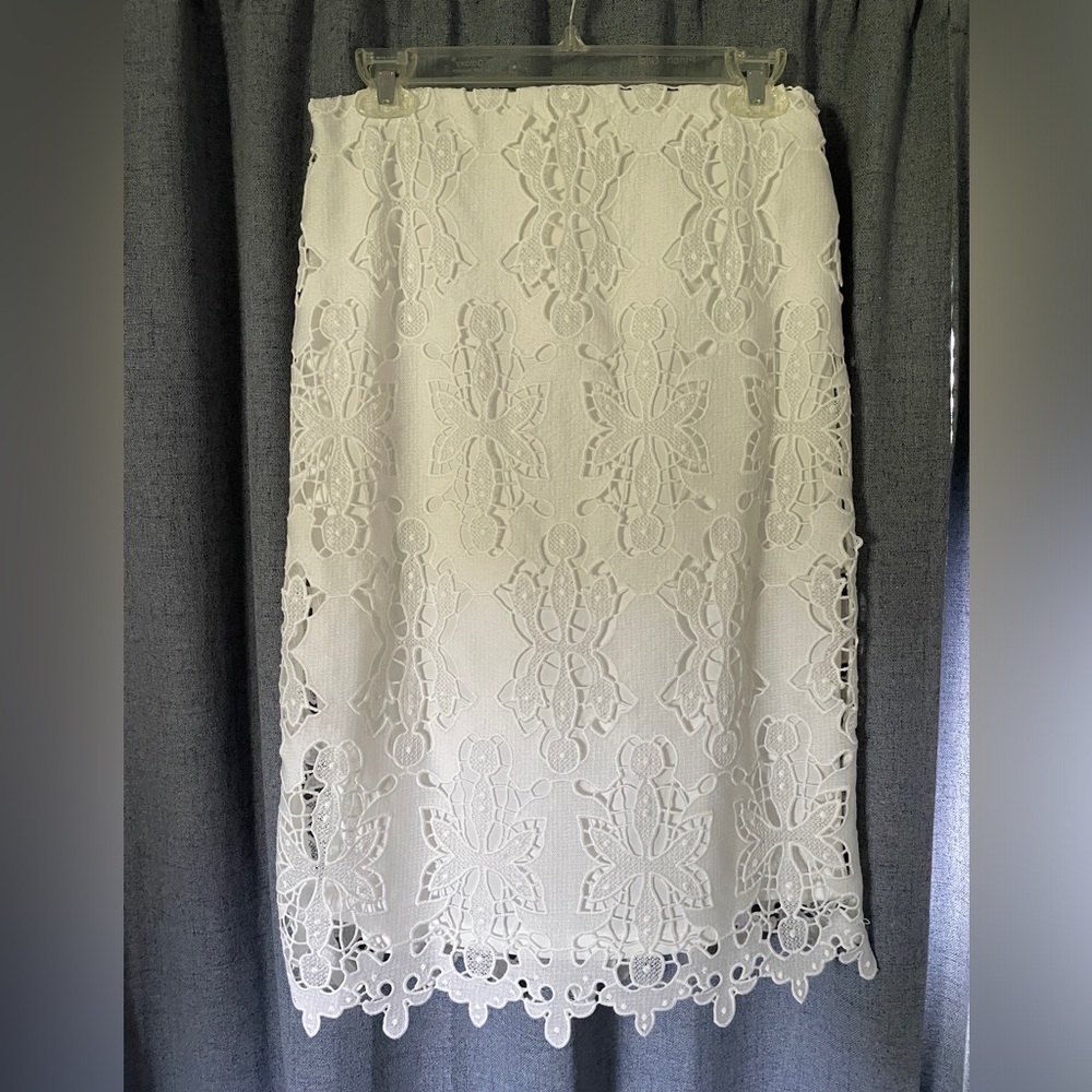 H&M White lace skirt